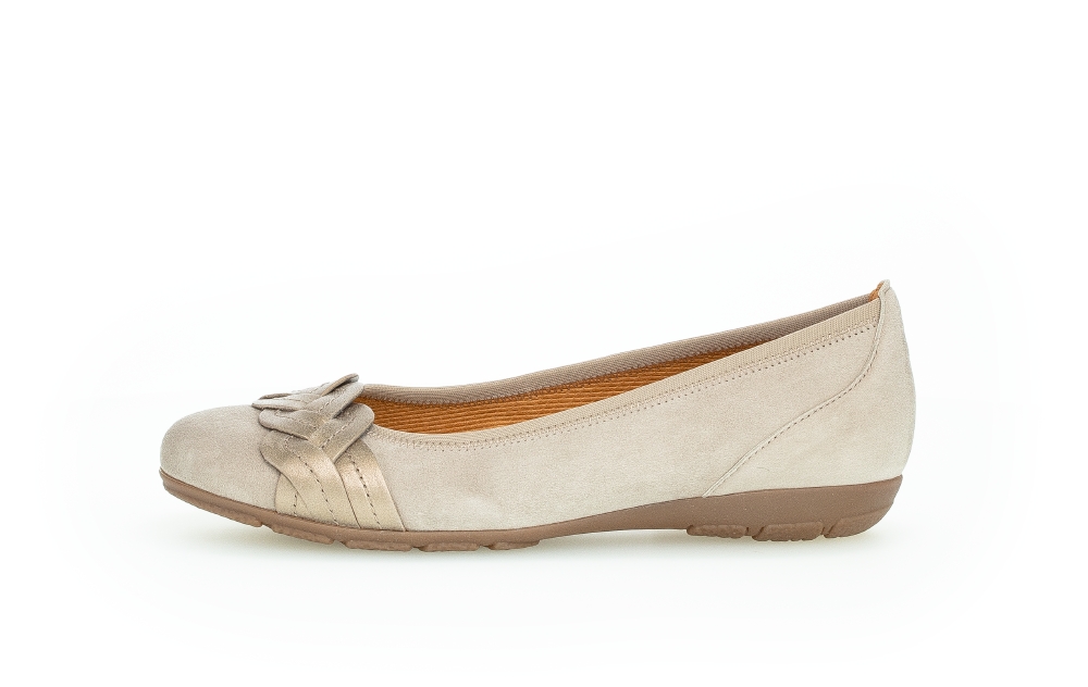 Gabor 84.160.12 Redhill taupe nubuck pump Sizes - Sold Out. Price - £85 