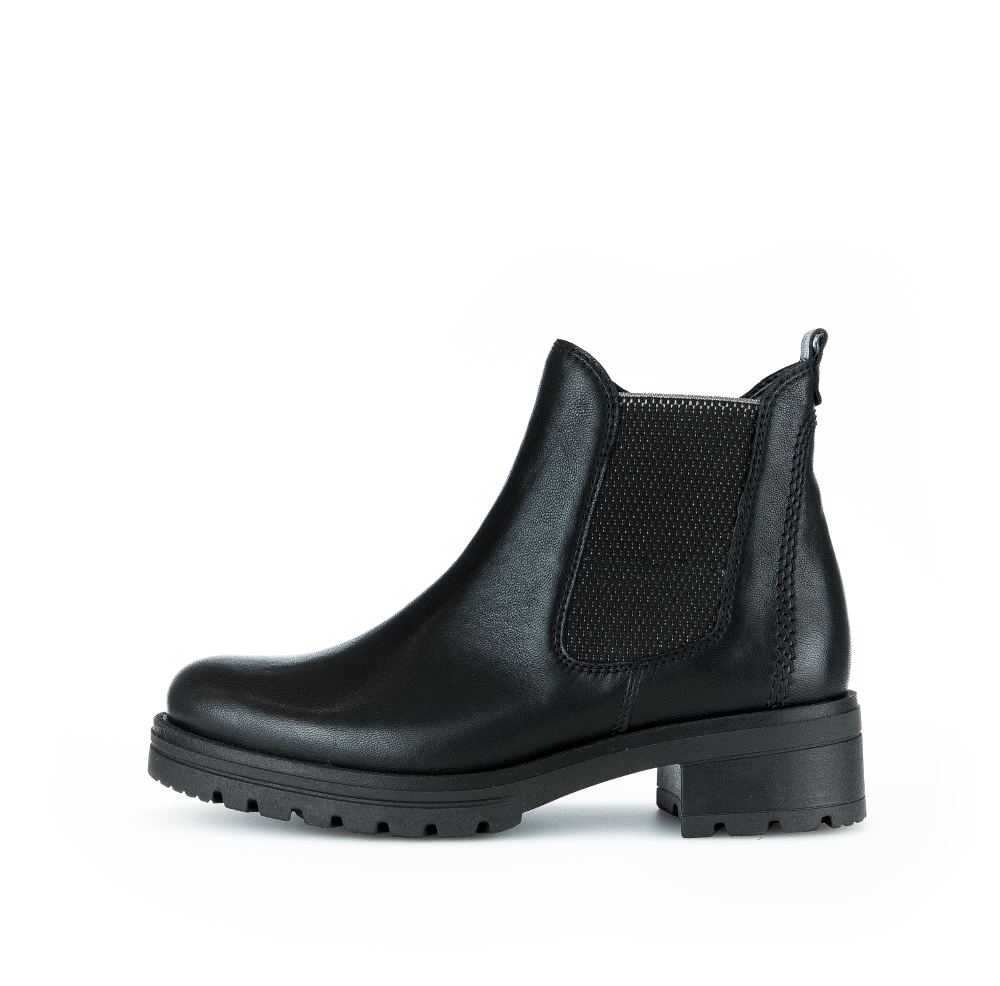 Gabor 92.781.17 Sallis black chelsea boot Sizes - 6.5 only. Price - £99 NOW £75